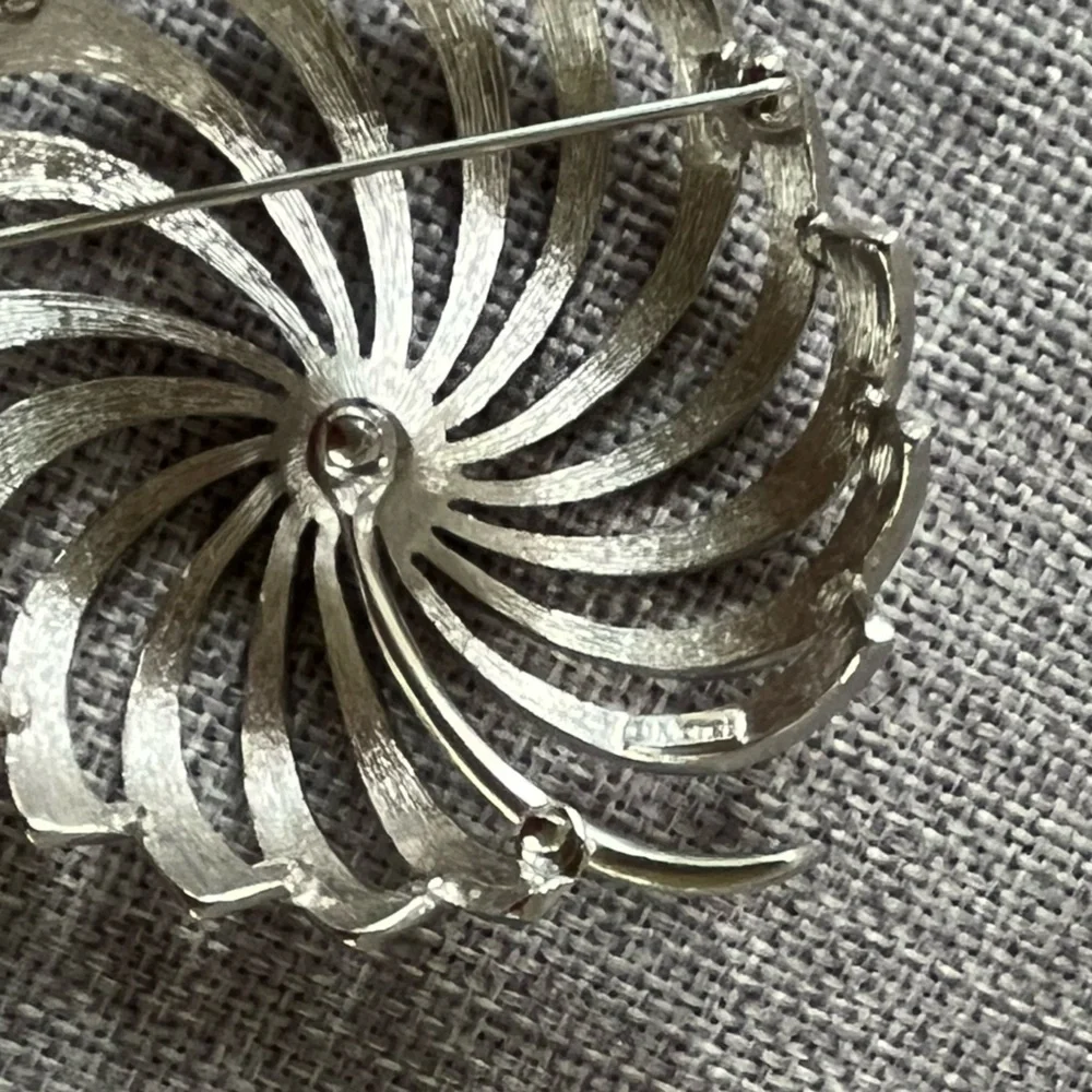 Vintage Monet Silver Tone Swirl Pin Brooch